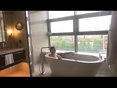 ❤️ Sayang yang luar biasa dengan penuh semangat menyentak vaginanya di kamar mandi Porno pada kami id.pinkporno.ru ❤